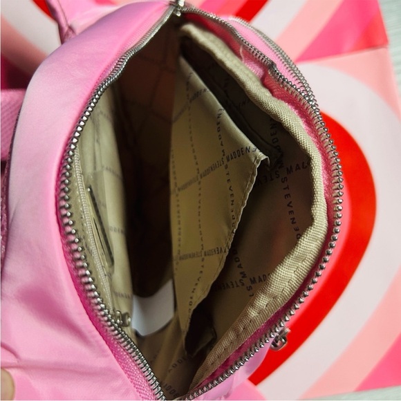 🆕 Steve Madden Quilted Sling Backpack With Mini Pouch & Cherry Charm NWT 🎒 - Picture 10 of 12